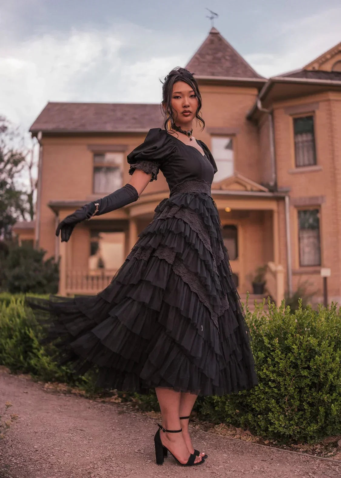 Thumbelina Dress Black