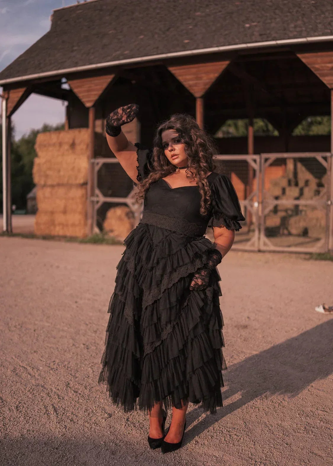 Thumbelina Dress Black